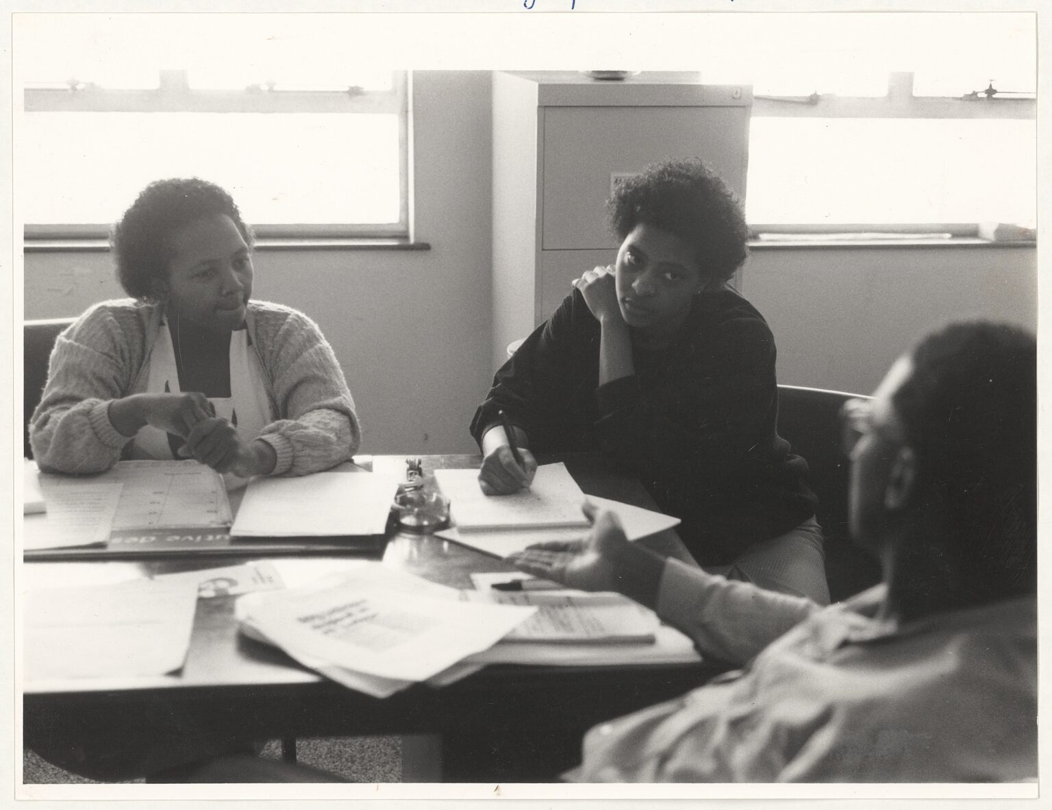 SACHED students exchanging ideas.